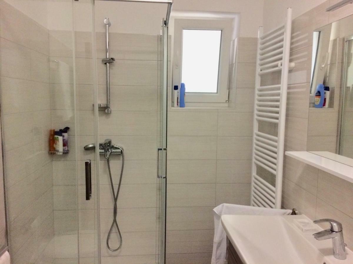 Apartment Mony Rovinj Luaran gambar
