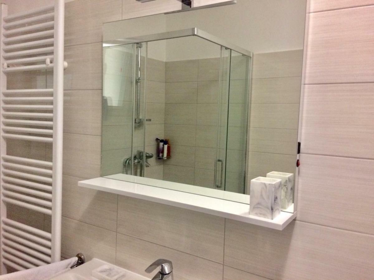 Apartment Mony Rovinj Luaran gambar