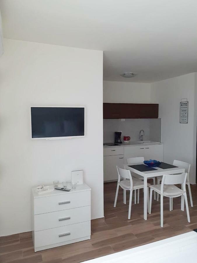 Apartment Mony Rovinj Luaran gambar